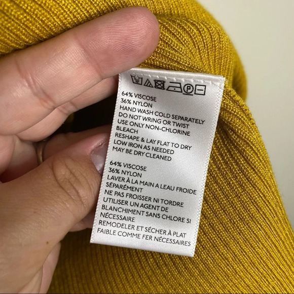 🌟NEW Anthropologie Mustard Yellow Ribbed Off The Shoulder Top Size Small - Picture 7 of 8